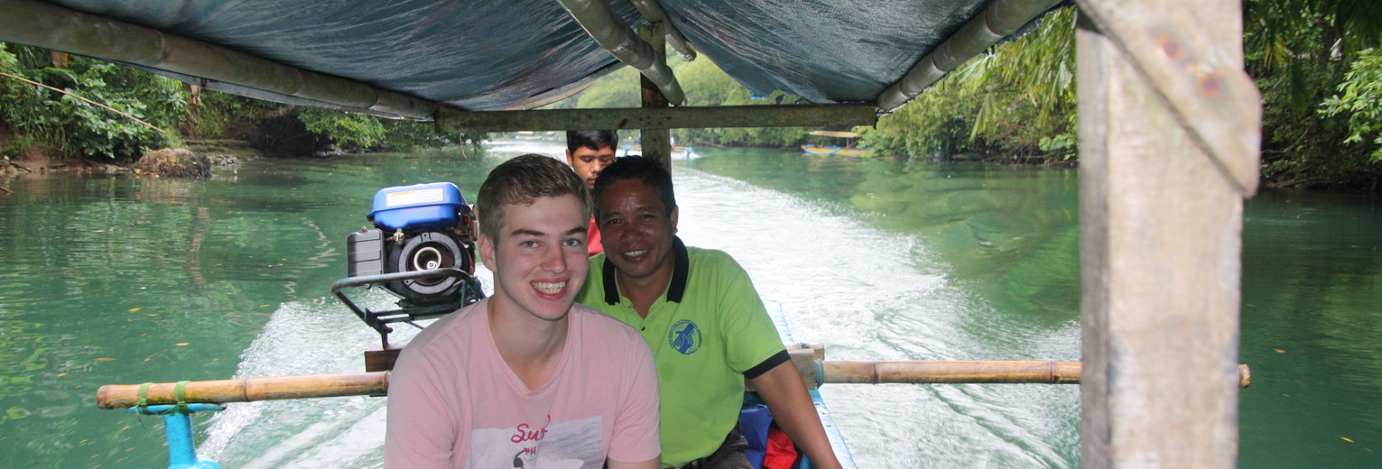 Varen op de Green Canyon bij Pangandaran, Java